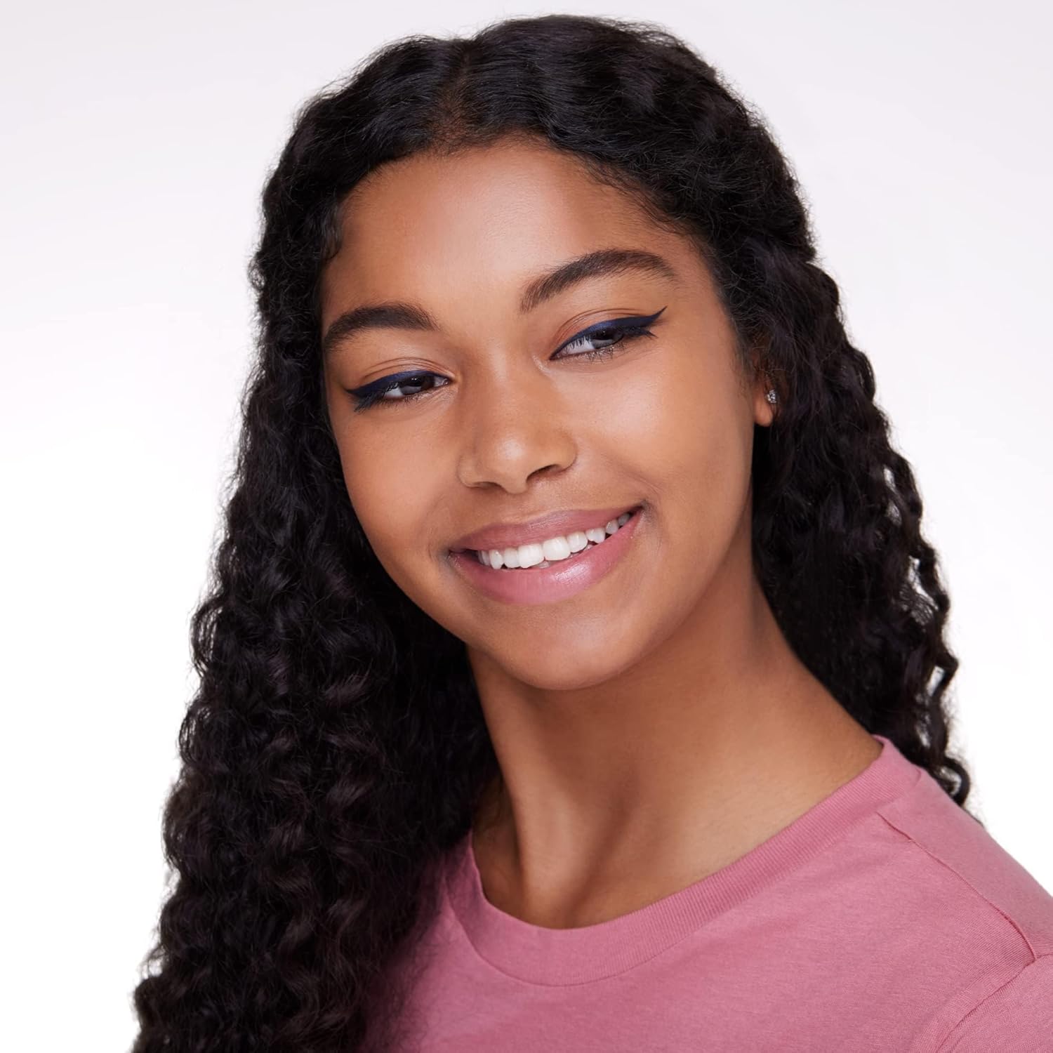 Essence Kajal Pencil 01 Black | Smooth Glide Eye Pencil | Long Lasting Waterproof Kajal | Easy to Apply & Blend | Smudge Resistant Matte Finish | Everyday Eye Makeup Essential | 1g